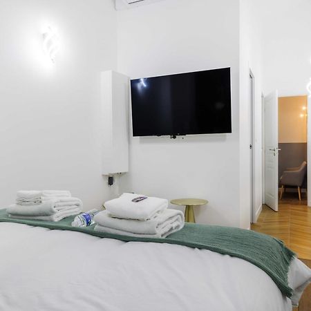 Charmant Appartement 2Br-6P - Gare De L'Est Parigi Esterno foto